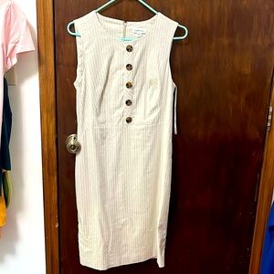 NEW NEVER WORN Sleeveless dress